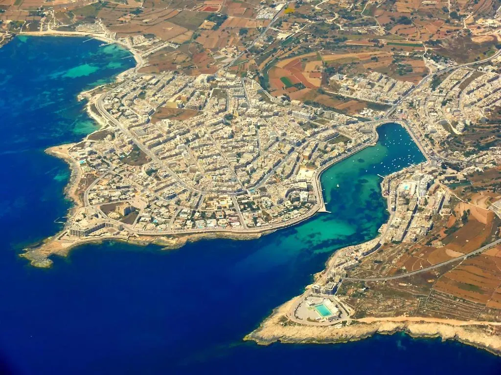 Belvedere Court Iz-Zlielaq 0*,  Malta