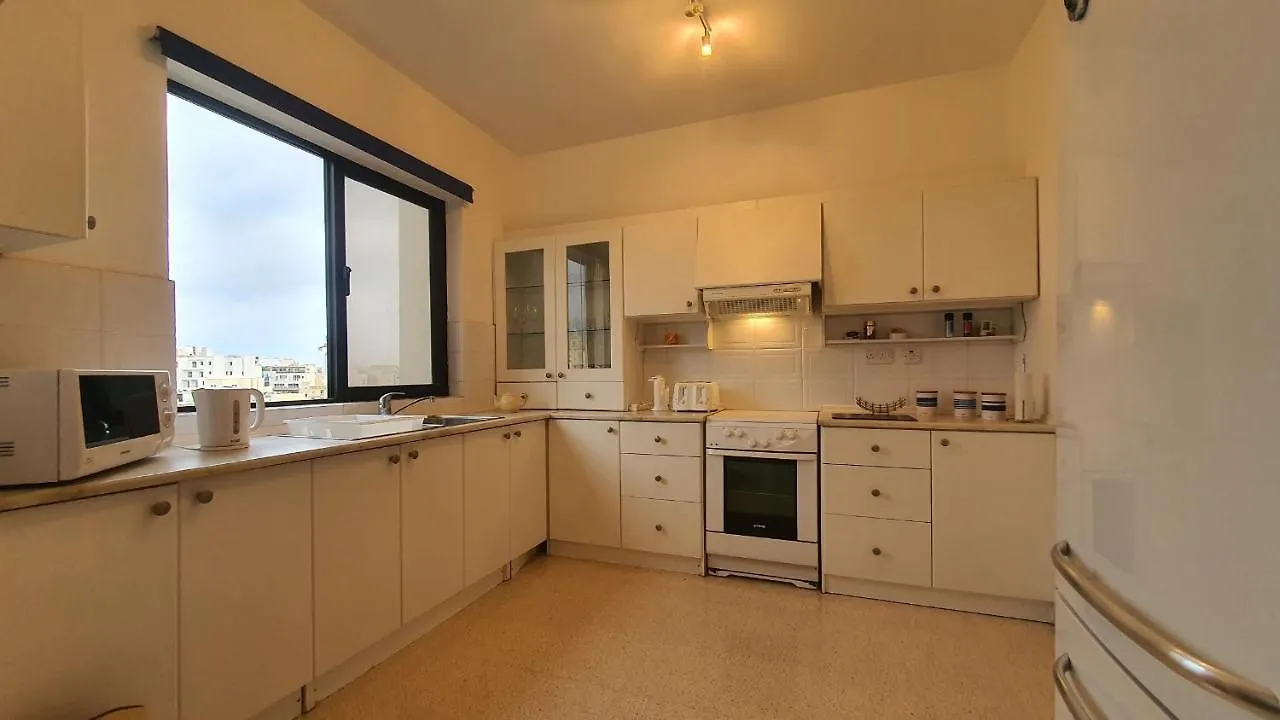 Apartment Belvedere Court Iz-Zlielaq Malta